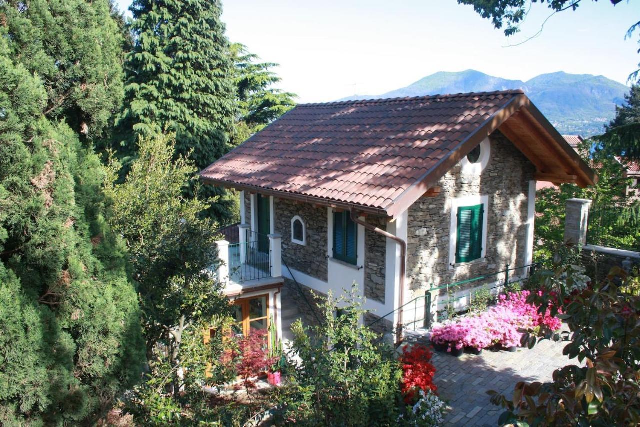 Apartamento La Camelia D'Oro Oggebio Exterior foto