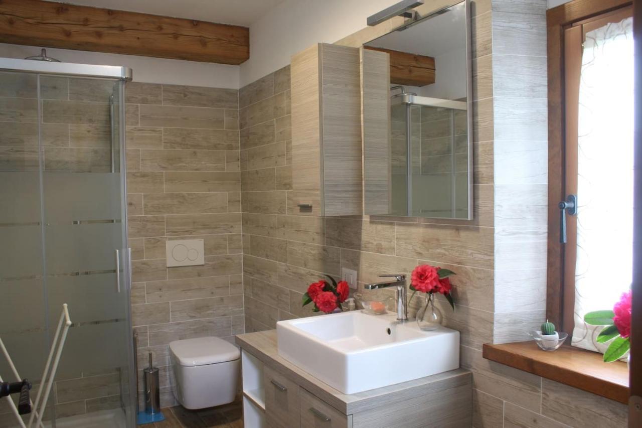 Apartamento La Camelia D'Oro Oggebio Exterior foto